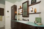 thomas_bathroom_006.jpg